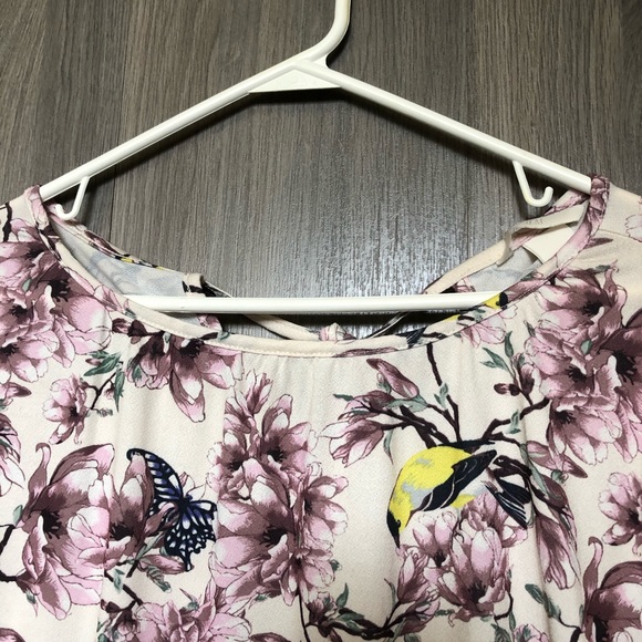 What the Finch Blouse - Picture 5 of 9